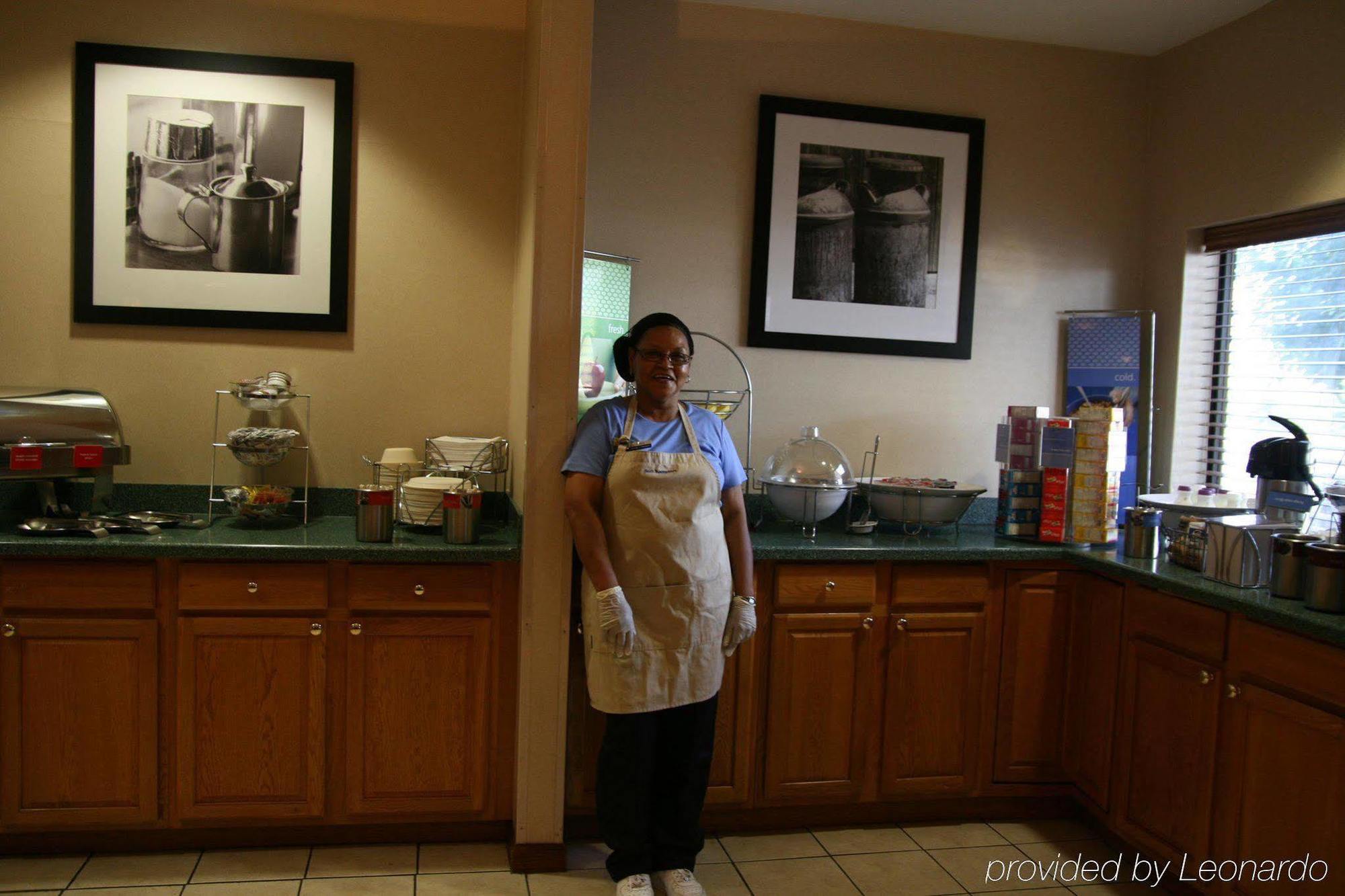 Hampton Inn Madison Restaurante foto