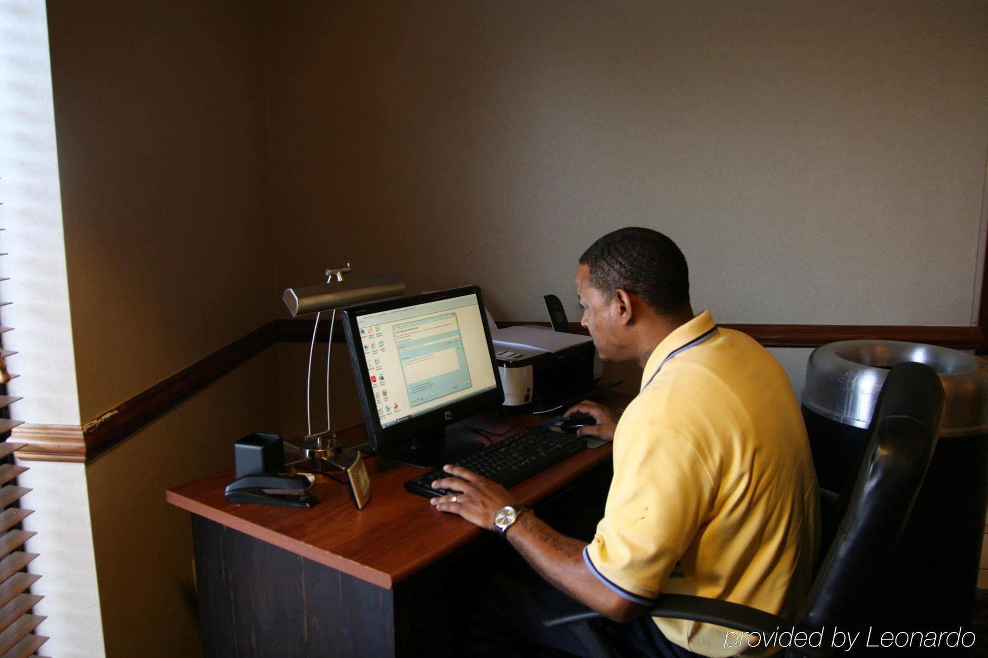 Hampton Inn Madison Negocio foto