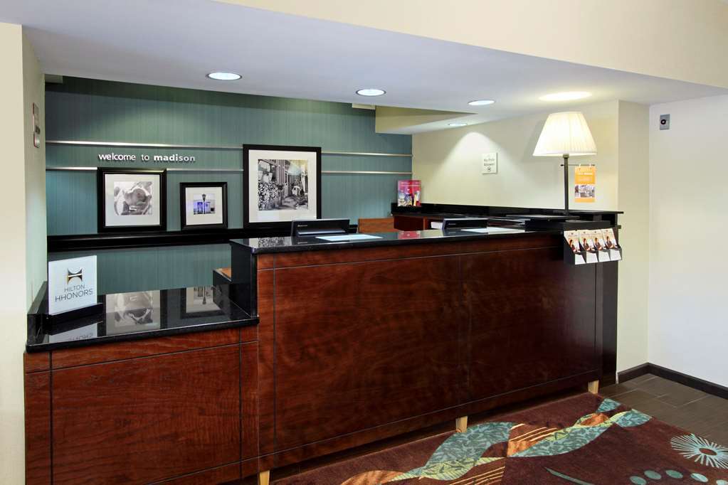 Hampton Inn Madison Interior foto